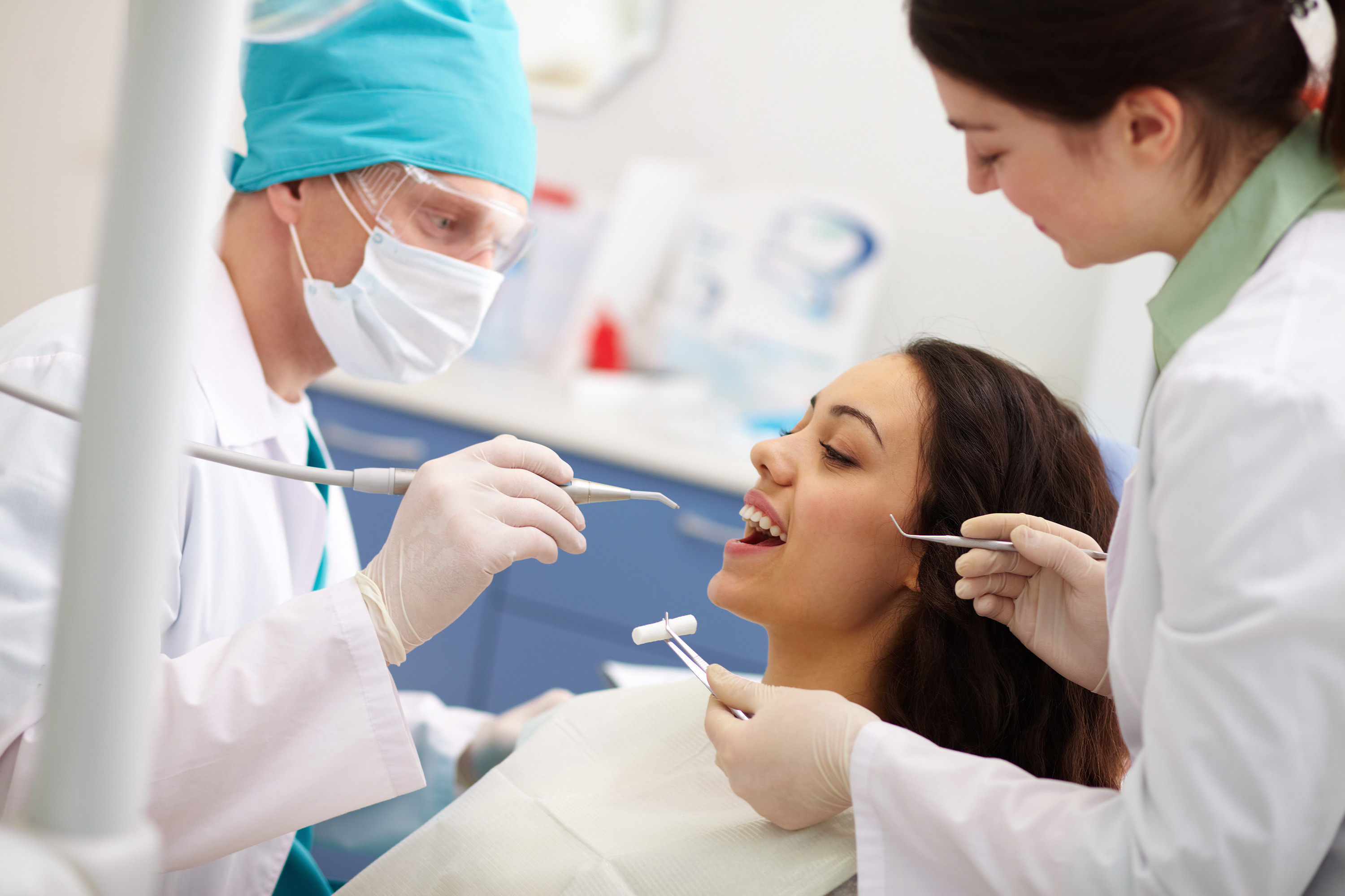 Advantages of Hiring a Skilled For a Enamel Whitening in Raleigh NC